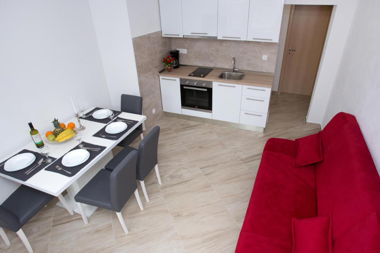 Apartments Magdalena Stobrec Bagian luar foto